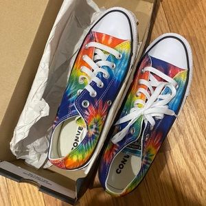 Brand new tie dye converses with box
